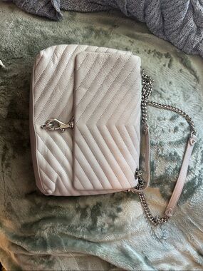 Rebecca Minkoff Quilted Chevron Shoulder Bag in Light Cream